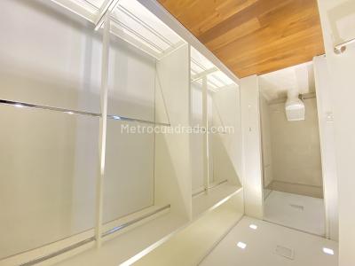Apartamento de 2 alcobas en venta en El Nogal, Bogotá, 223 m² · foto 11 de 20