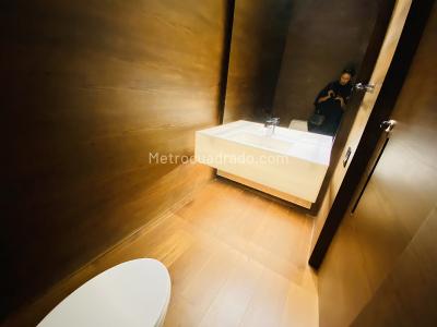 Apartamento de 2 alcobas en venta en El Nogal, Bogotá, 223 m² · foto 15 de 20