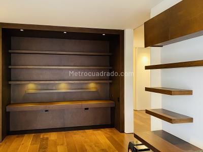 Apartamento de 2 alcobas en venta en El Nogal, Bogotá, 223 m² · foto 18 de 20