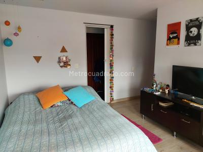 Apartamento de 3 alcobas en venta en Santa Barbara, Bogotá, 359 m² · foto 10 de 17