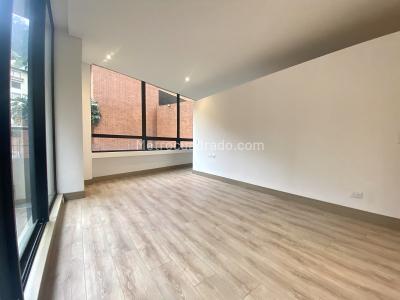 Apartamento en venta en El Refugio, Bogotá · foto 6 de 14