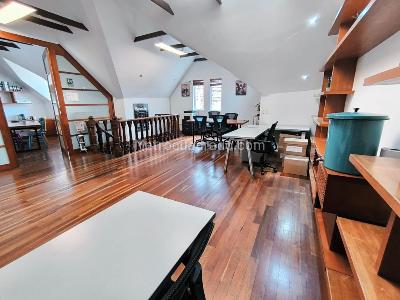 Casa de 5 alcobas en venta en Granada, Bogotá, 202 m² · foto 3 de 20