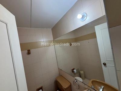 Casa de 5 alcobas en venta en Niza Sur, Bogotá, 263 m² · foto 7 de 20