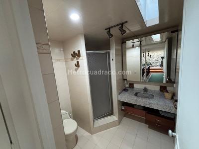 Casa de 5 alcobas en venta en Niza Sur, Bogotá, 263 m² · foto 19 de 20