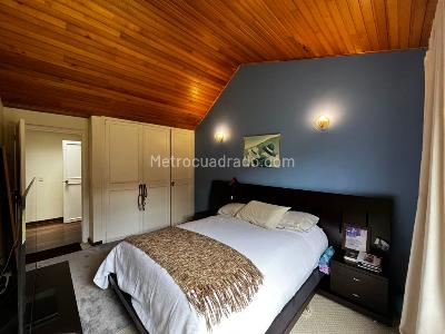 Casa de 4 alcobas en venta en Guaymaral, Bogotá, 1500 m² · foto 10 de 20