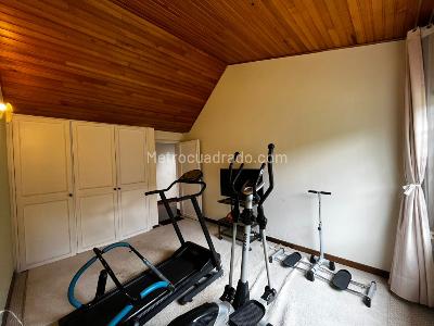 Casa de 4 alcobas en venta en Guaymaral, Bogotá, 1500 m² · foto 13 de 20