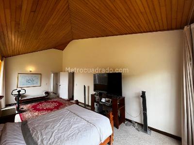 Casa de 4 alcobas en venta en Guaymaral, Bogotá, 1500 m² · foto 16 de 20