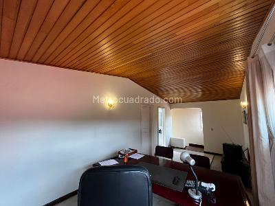 Casa de 4 alcobas en venta en Guaymaral, Bogotá, 1500 m² · foto 17 de 20