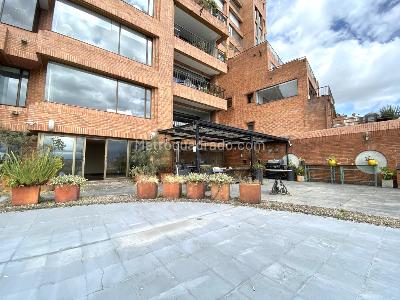 Apartamento en venta en El Refugio, Bogotá · foto 8 de 20