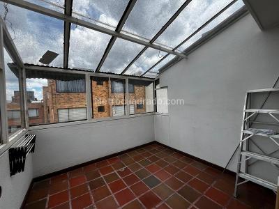 Apartamento de 2 alcobas en venta en Chapinero, Bogotá, 92 m² · foto 10 de 14