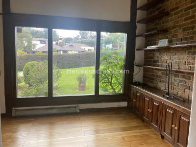 Casa de 5 alcobas en venta en Sikasue, La Calera, 750 m² · foto 2 de 16