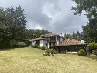 Casa de 5 alcobas en venta en Sikasue, La Calera, 750 m² · foto 6 de 16