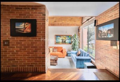 Casa de 4 alcobas en venta en Altos De Sotileza, Bogotá, 310 m² · foto 2 de 16