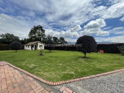 Casa en venta en Guaymaral, Bogotá · foto 3 de 20