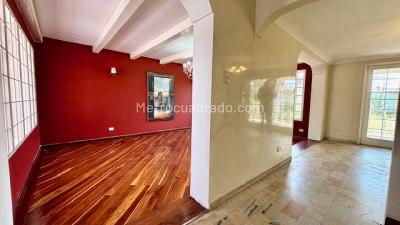 Casa de 4 alcobas en venta en San Luis, Chía, 365 m² · foto 5 de 20