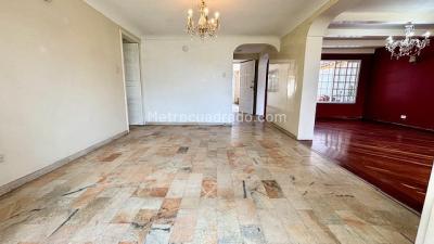 Casa de 4 alcobas en venta en San Luis, Chía, 365 m² · foto 6 de 20