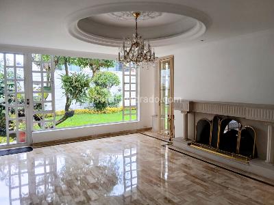 Casa de 4 alcobas en venta en Santa Ana Oriental, Bogotá, 381 m² · foto 9 de 19
