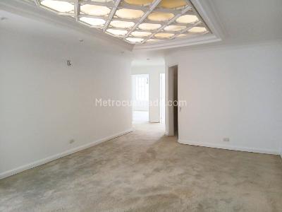 Casa de 4 alcobas en venta en Santa Ana Oriental, Bogotá, 381 m² · foto 11 de 19