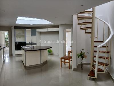 Casa de 4 alcobas en venta en Santa Ana Oriental, Bogotá, 381 m² · foto 15 de 19