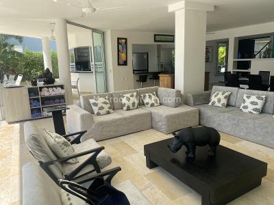 Casa de 4 alcobas en venta en Condominio Campestre El Peñon, Girardot, 580 m² · foto 9 de 20