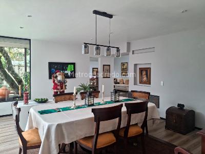 Casa de 5 alcobas en venta en Santa Ana Oriental, Bogotá, 434 m² · foto 2 de 20