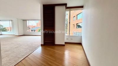 Apartamento en venta en Los Rosales, Bogotá · foto 4 de 20