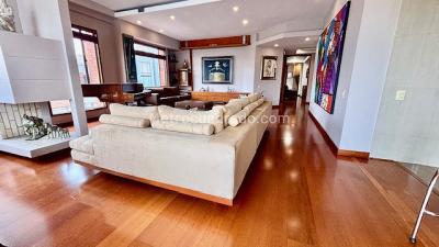 Apartamento de 3 alcobas en venta en Colina Campestre, Bogotá, 196 m² · foto 3 de 20