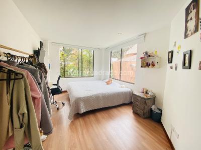 Casa en venta en Bosque De Pinos, Bogotá · foto 5 de 12