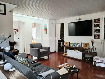 Casa en venta en Santa Barbara, Bogotá · foto 6 de 12