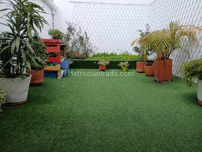 Casa en venta en Santa Barbara, Bogotá · foto 7 de 12