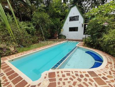 Casa de 5 alcobas en venta en La Buitrera, Cali, 400 m² · foto 15 de 19