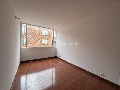 Apartamento en venta en Santa Barbara Central, Bogotá · foto 12 de 19