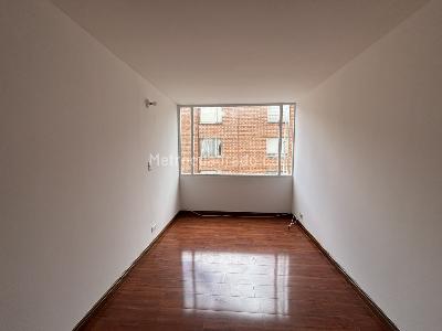 Apartamento en venta en Santa Barbara Central, Bogotá · foto 13 de 19