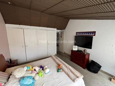 Casa de 4 alcobas en venta en Niza Suba, Bogotá, 206 m² · foto 13 de 20