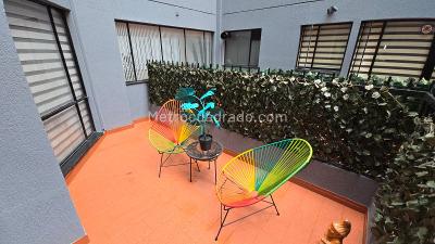 Apartaestudio en venta en Alhambra, Bogotá, 35 m² · foto 3 de 15