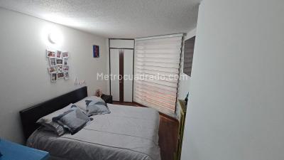 Apartaestudio en venta en Alhambra, Bogotá, 35 m² · foto 5 de 15