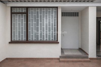Casa en venta en Bella Suiza Usaquen, Bogotá · foto 2 de 16