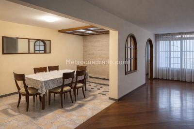 Casa en venta en Bella Suiza Usaquen, Bogotá · foto 8 de 16