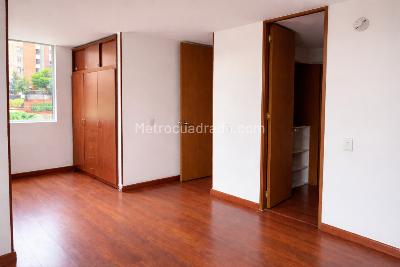 Apartamento de 3 alcobas en venta en Casa Blanca, Bogotá, 92 m² · foto 4 de 11
