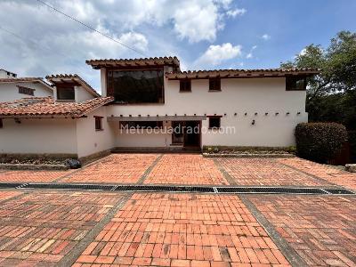 Casa de 4 alcobas en venta en La Conejera Via Bogota Cota, Bogotá, 415 m² · foto 6 de 20