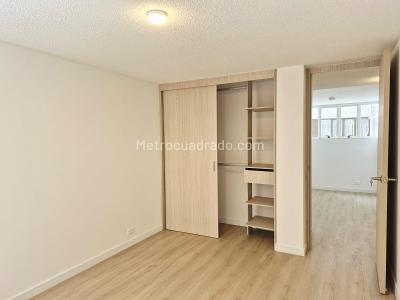 Apartamento de 3 alcobas en venta en Chico Norte, Bogotá, 105 m² · foto 10 de 15