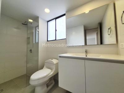 Apartamento de 3 alcobas en venta en Chico Norte, Bogotá, 105 m² · foto 15 de 15