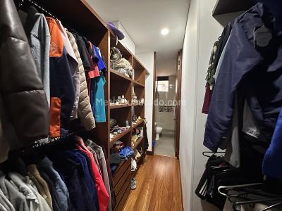 Apartamento de 1 alcoba en venta en Santa Ana Occidental, Bogotá, 54 m² · foto 10 de 17