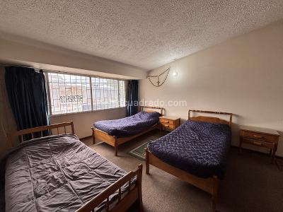 Casa de 4 alcobas en venta en Estoril, Bogotá, 320 m² · foto 5 de 15