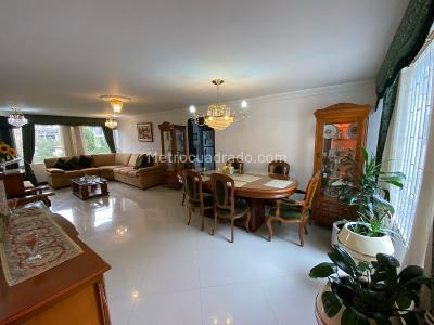 Apartamento de 3 alcobas en venta en Nicolas De Ferderman, Bogotá, 118 m² · foto 2 de 20