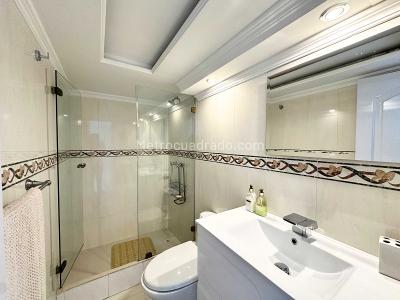 Apartamento de 4 alcobas en venta en Santa Barbara Occidental, Bogotá, 286 m² · foto 15 de 20