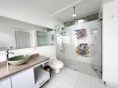 Apartamento de 4 alcobas en venta en Santa Barbara Occidental, Bogotá, 286 m² · foto 19 de 20