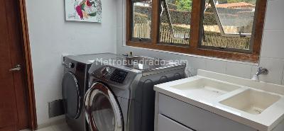 Casa de 4 alcobas en venta en Vereda Sindamanoy, Chía, 230 m² · foto 10 de 20