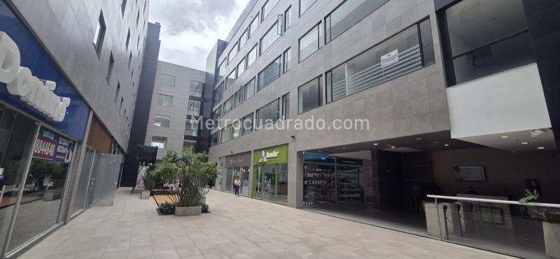 Local Comercial en Venta, Edificio Quantum Limite Entre Chia Y Cajica, Chía - Más