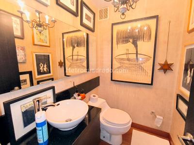 Apartamento de 3 alcobas en venta en Santa Barbara, Bogotá, 215 m² · foto 6 de 20